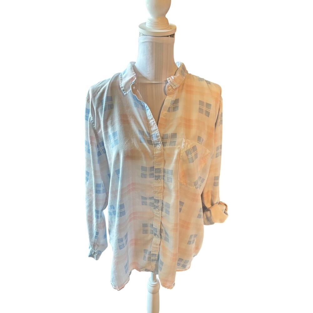 Time & Tru Blue & Pink Plaid Button Down Size XL